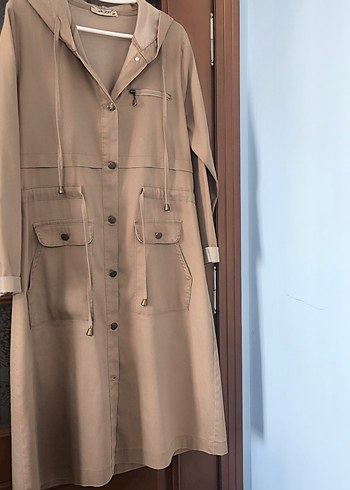 Bej Kadın Uzun Düğmeli Trençkot - Görsel 2