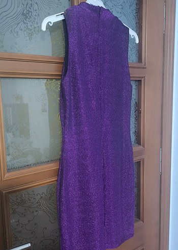 Metalik Mor Yüksek Yakalı Kolsuz Mini Elbise - Görsel 2