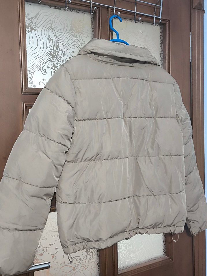 Bej Fermuarlı Kadın Kışlık Mont - Görsel 4