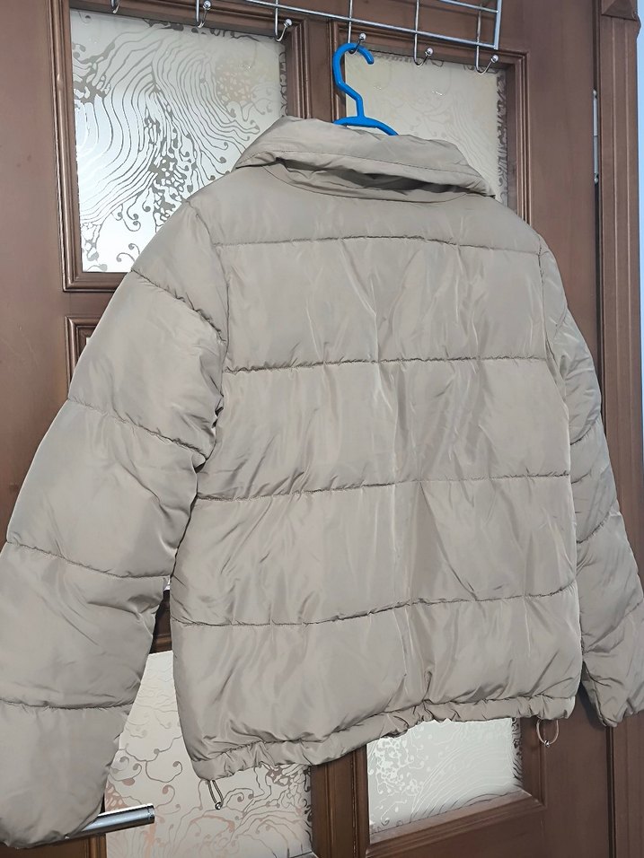 Bej Fermuarlı Kadın Kışlık Mont - Görsel 3