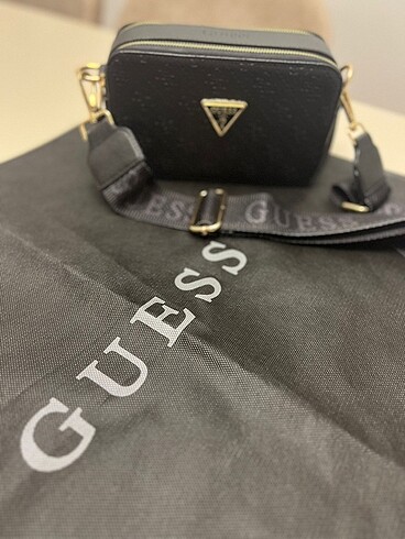 Guess çapraz çanta