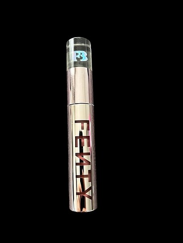 Fenty Icon Velvet Ruj - C- Suite?Heart