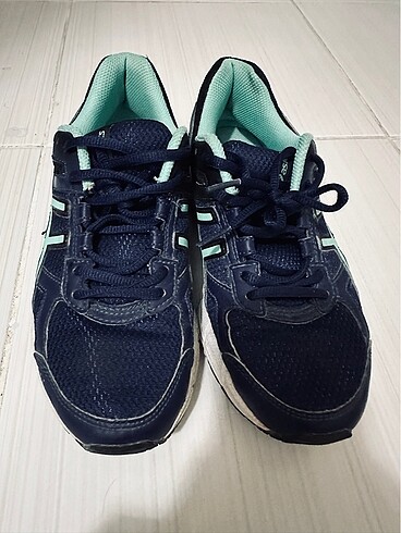 Asics marka spor ayakkabı