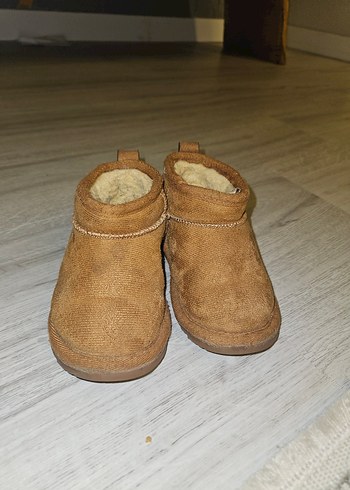Ugg Sicak Ve Rahat Bebek Botlari