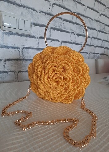  Beden sarı Renk Gul modelli çanta 