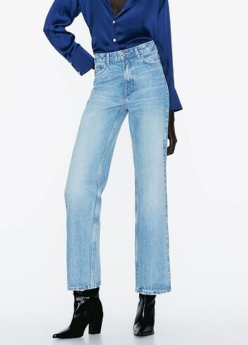 Zara straight jean 