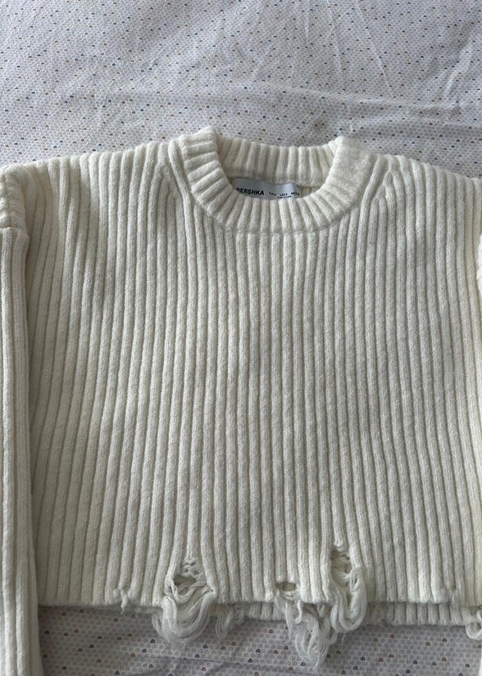 Bershka yırtık detaylı kazak - Görsel 3