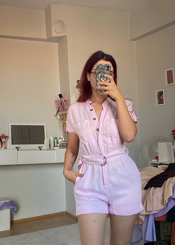 Trendyol & Milla Düğmeli Kısa Pembe Tulum