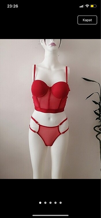 Diğer Kırmızı bralet takım