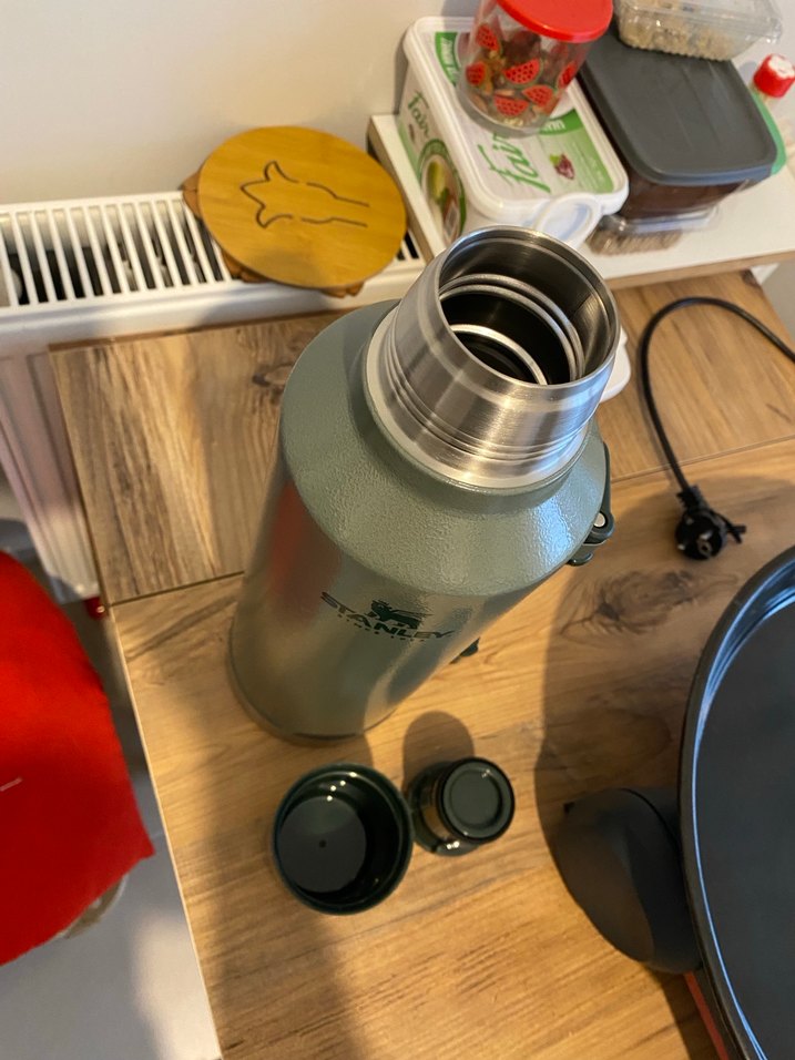 Stanley orijinal 2.3 lt sıfır - Görsel 4