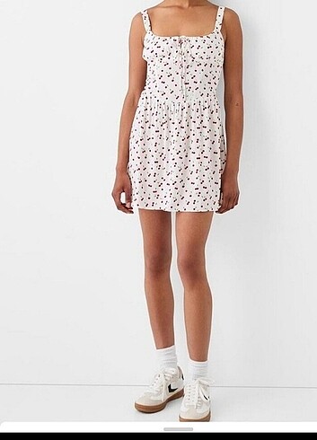 Bershka kirazlı elbise