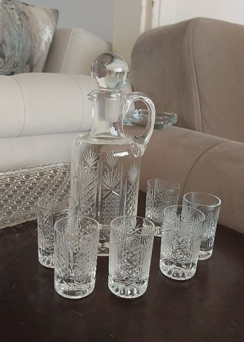 Kristal Desenli Cam Sürahi ve 6 Bardak Seti