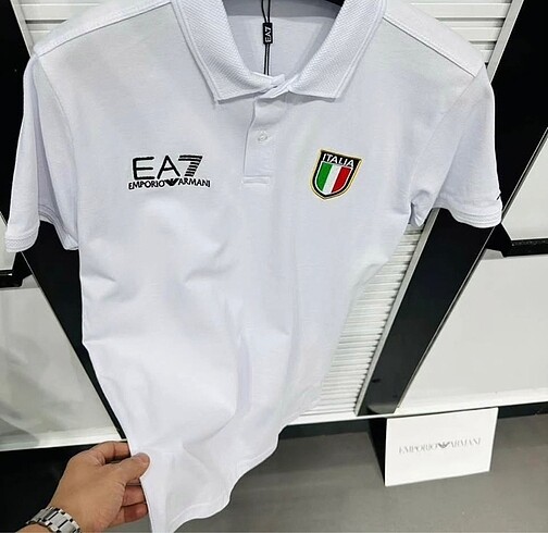 Emporıo Armani T-Shirt
