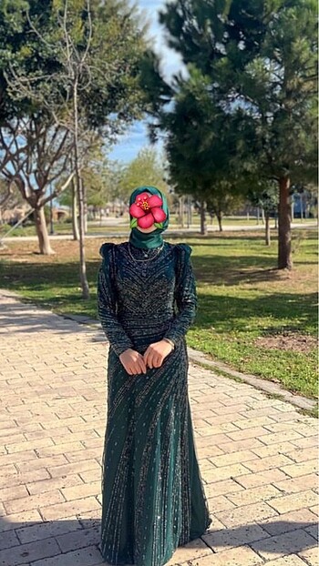 Yeşil taşlı abiye
