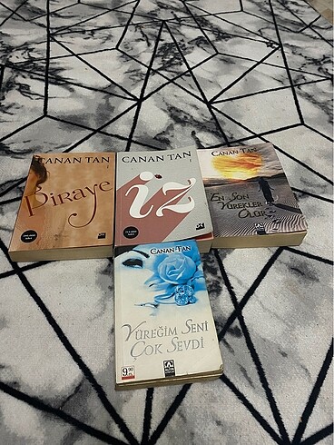 Roman kitap