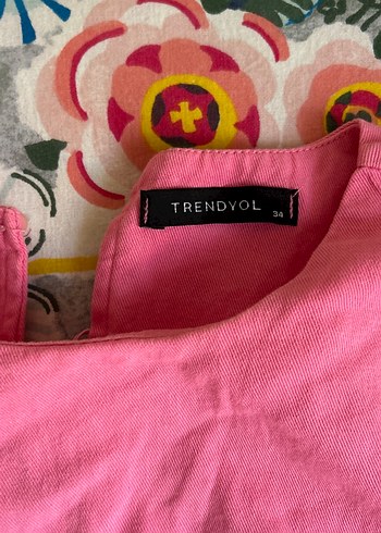 Dantel Detaylı Pembe Kısa Kollu Bluz - Görsel 3