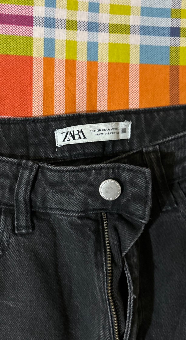 Düğmeli Siyah Mom Jean - Görsel 2