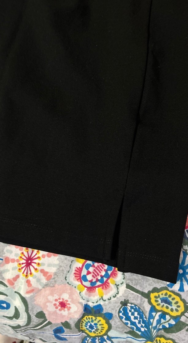 Mini yırtmaçlı etek - Görsel 2