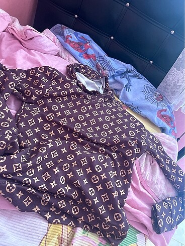 Desenli sweatshirt