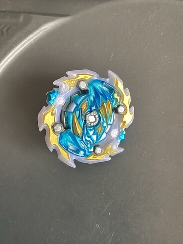 Ace DRAGON beyblade
