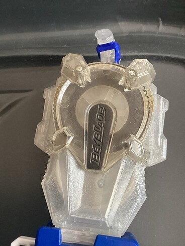 Beden Renk Beyblade sparking launcher Sol