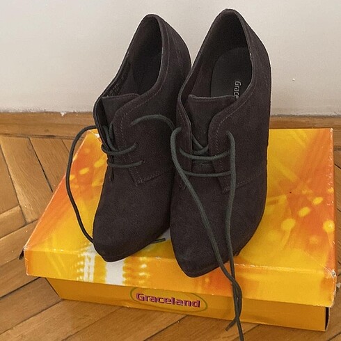 Deichmann Kahverengi süet ince topuklu
