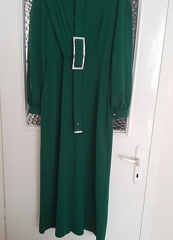 38 Beden yeşil Renk Zara elbise