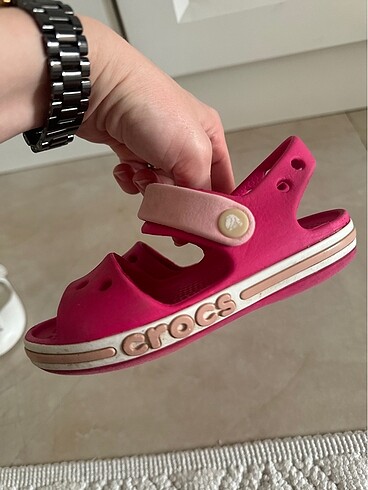 25 Beden pembe Renk Crocs sandalet
