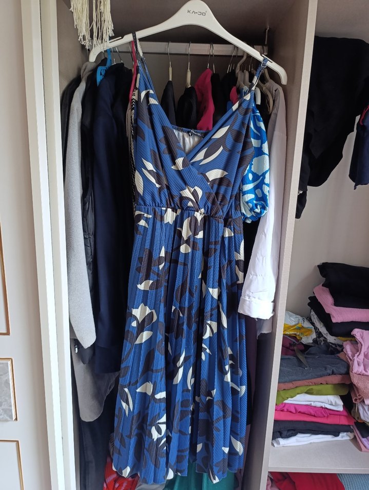 Lacivert Pilili Askılı Uzun Elbise - Görsel 3