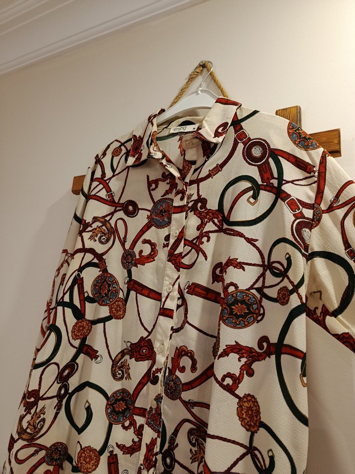 Desenli Şık Kadın Gömlek - Görsel 4