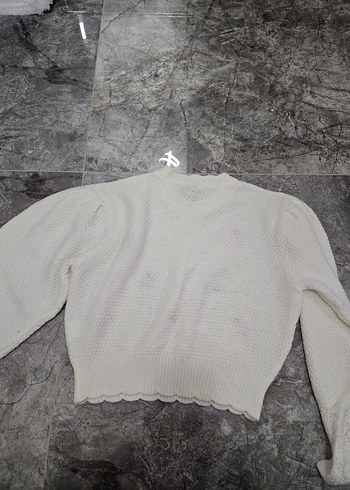 Nakışlı Beyaz Örgü Kadın Kazak - Görsel 6