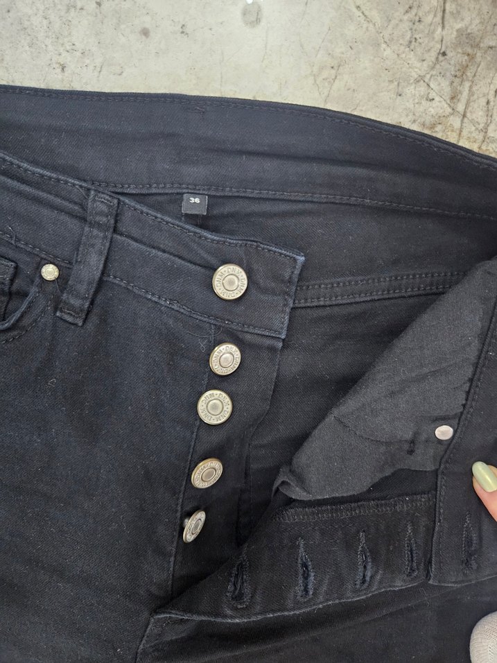 Düğmeli Siyah Skinny Jean - Görsel 4