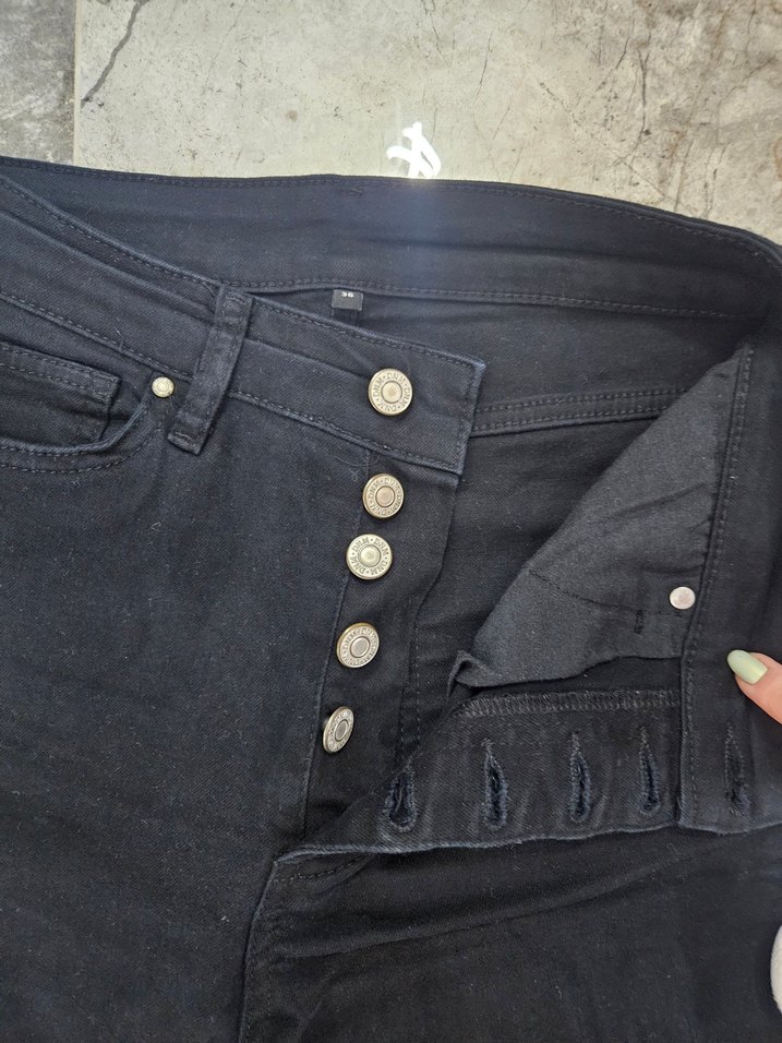 Düğmeli Siyah Skinny Jean - Görsel 3