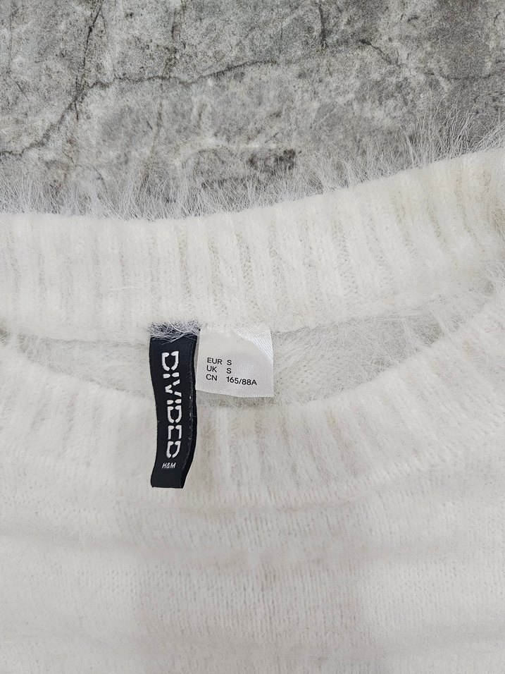 H&M Beyaz, kürklü, yuvarlak yaka kadın kazak - Görsel 4