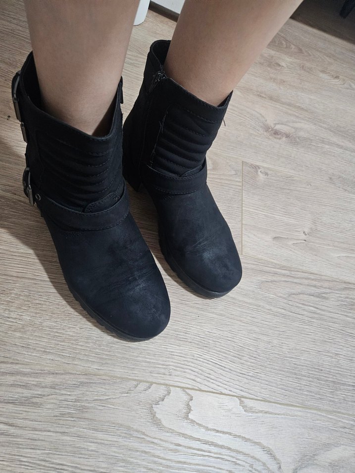 Siyah Tokalı Kadın Deri Bot - Görsel 5