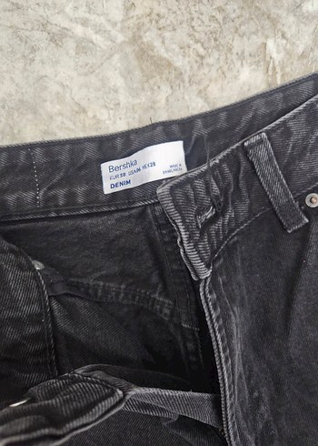 Yırtık Detaylı Kadın Kot Pantolon - Görsel 4