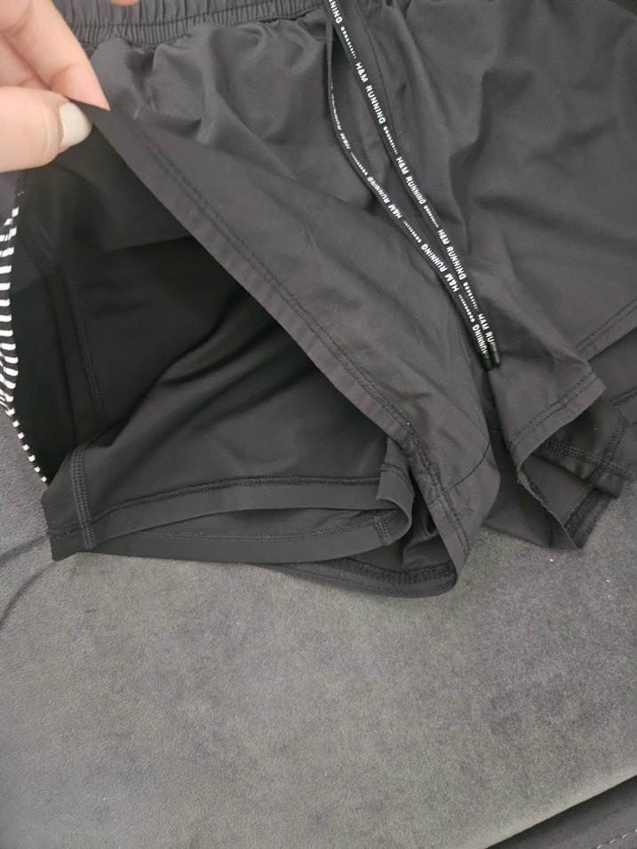 H&M Spor Şort - Görsel 3