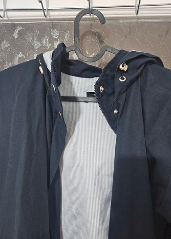 Lacivert Yağmurluk - Görsel 3