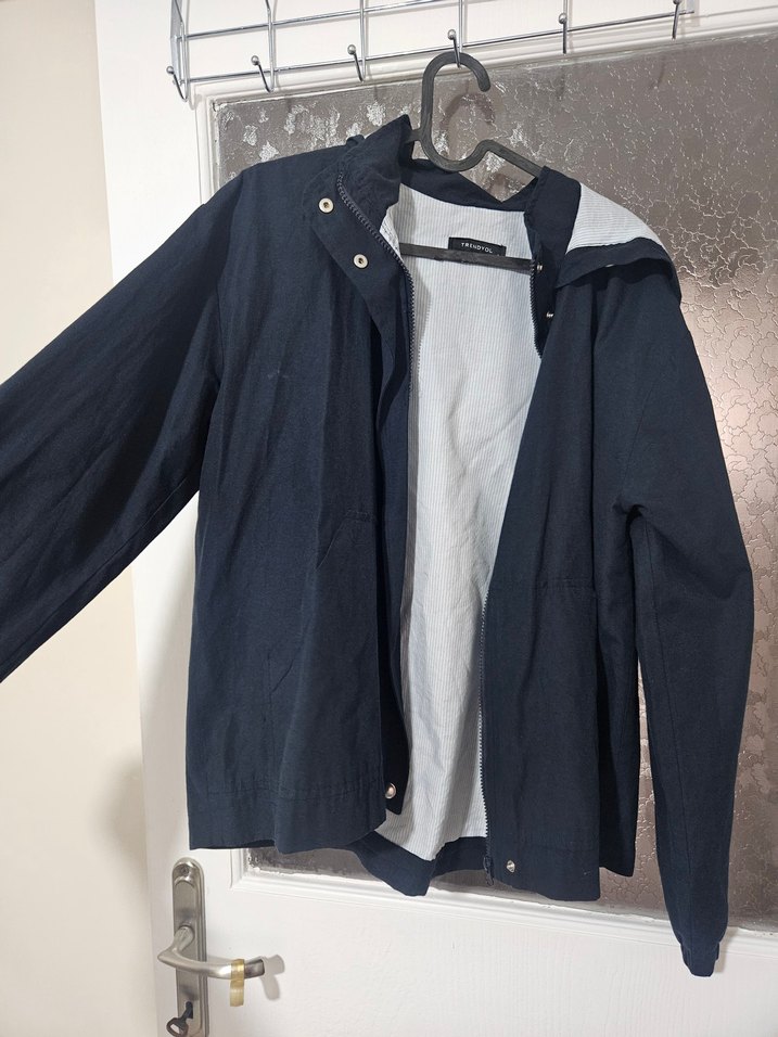 Lacivert Yağmurluk - Görsel 2