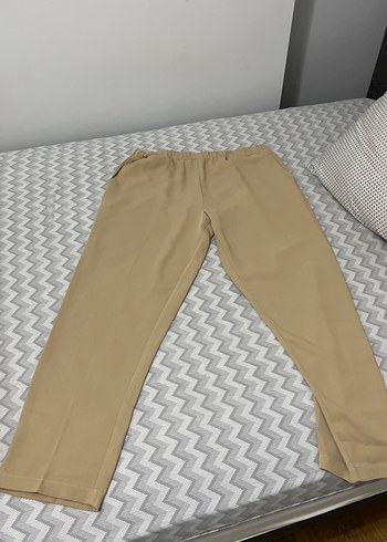 Zara Bej Kadın krep kumaş pantalon
