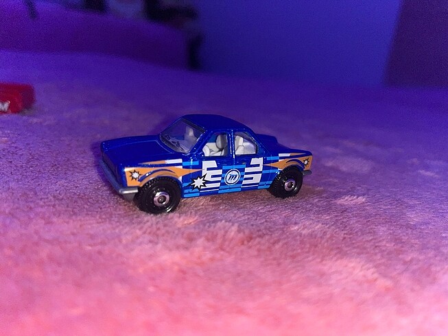 Matchbox hot wheels araba