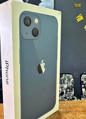 IPONE 13 KAPALI KUTU 