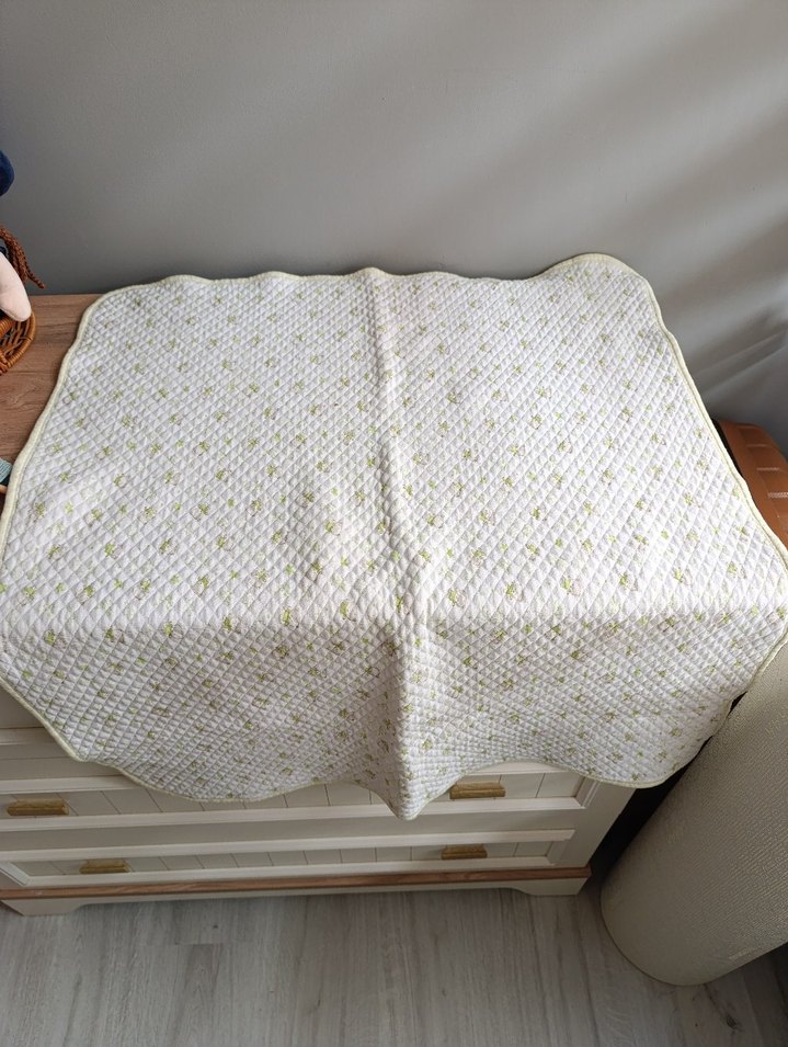 Beyaz Nakışlı Çocuk Battaniyesi - Görsel 2