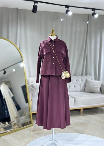 Mor İşlemeli Kadın Takım Elbise - Görsel 2