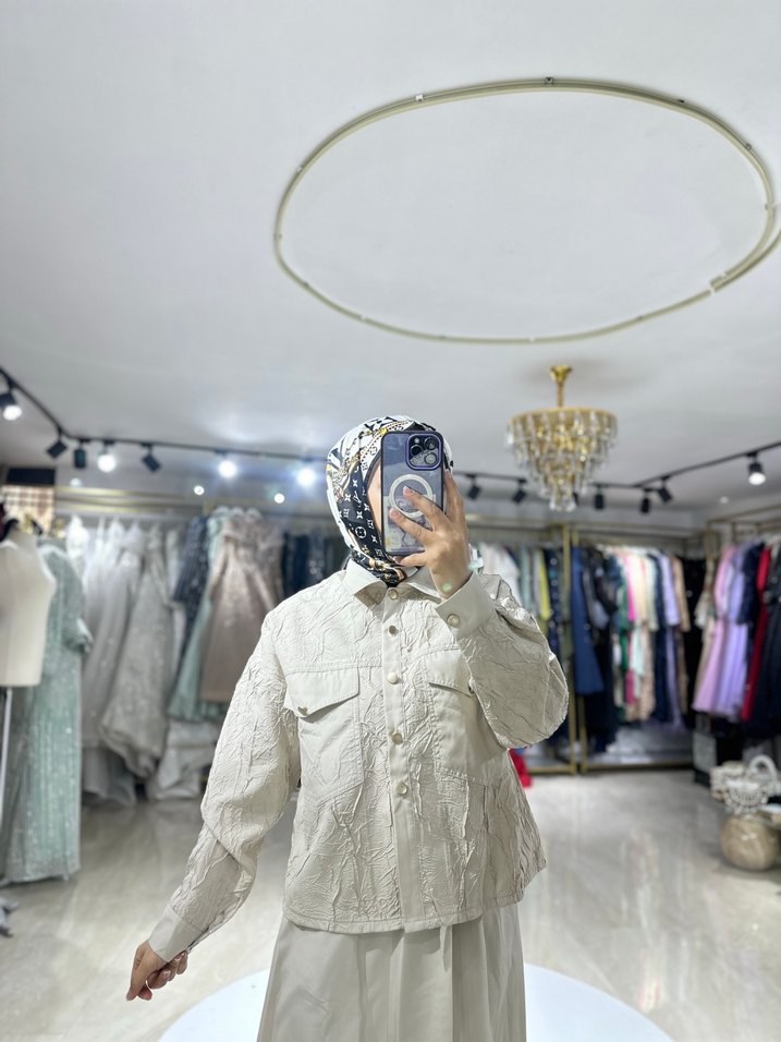 Drapeli Beyaz Kadın Ceket - Görsel 2