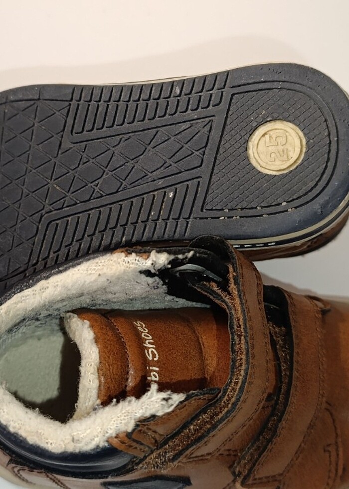 Çocuk botu - Görsel 2