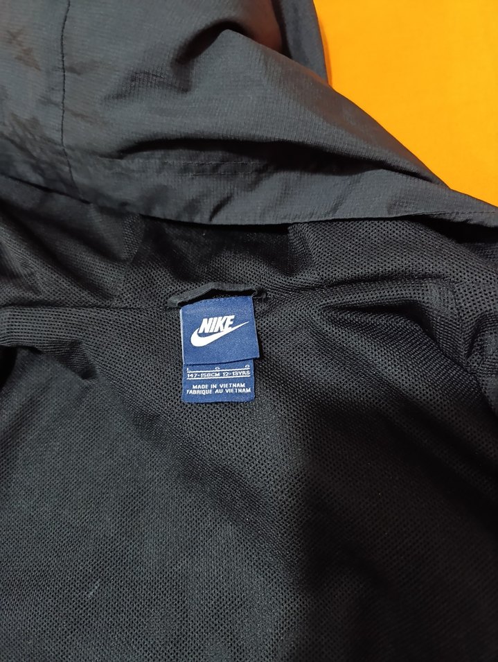 Nike Siyah Yağmurluk Orijinal - Görsel 4