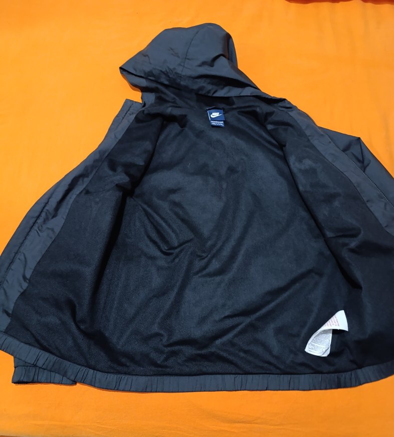 Nike Siyah Yağmurluk Orijinal - Görsel 2