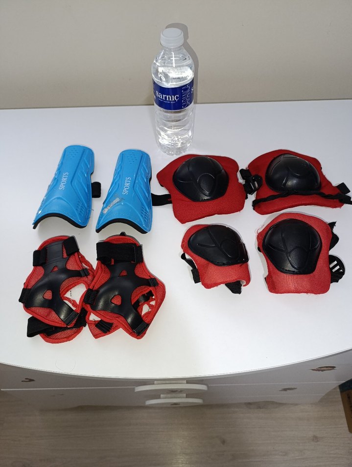 Renkli Diz Koruyucu ve Eldiven Seti - Görsel 2