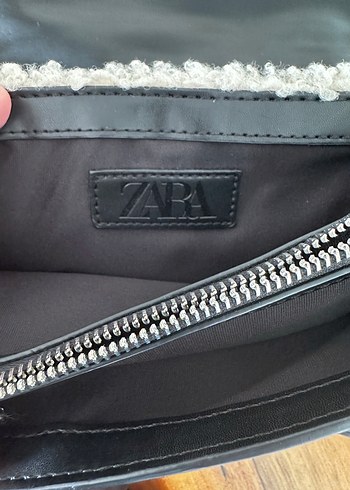Zara orjinal Kürk Detaylı Kadın Siyah Beyaz Çanta - Görsel 3